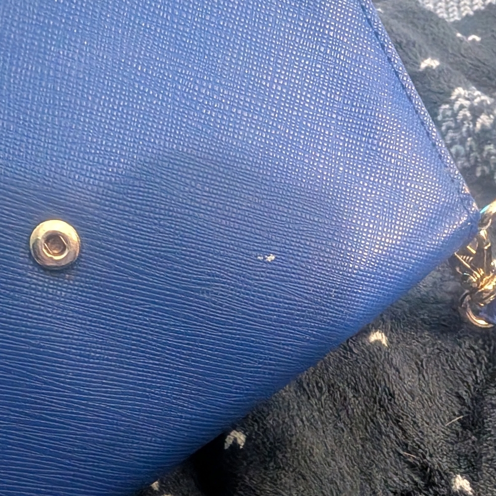 Kate Spade Blue Wallet GUC - Picture 6 of 8